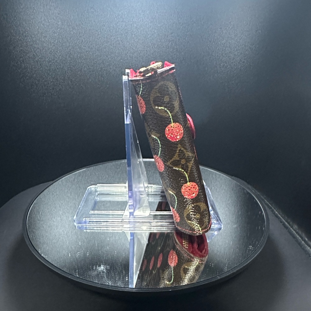 Louis Vuitton x Takashi Murakami (RARE 2005)  Cherry Monogram Wallet w/COA - EUC - Picture 6 of 11